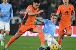 开云官网-伊普斯维奇突破重围，球队表现绝佳的简单介绍