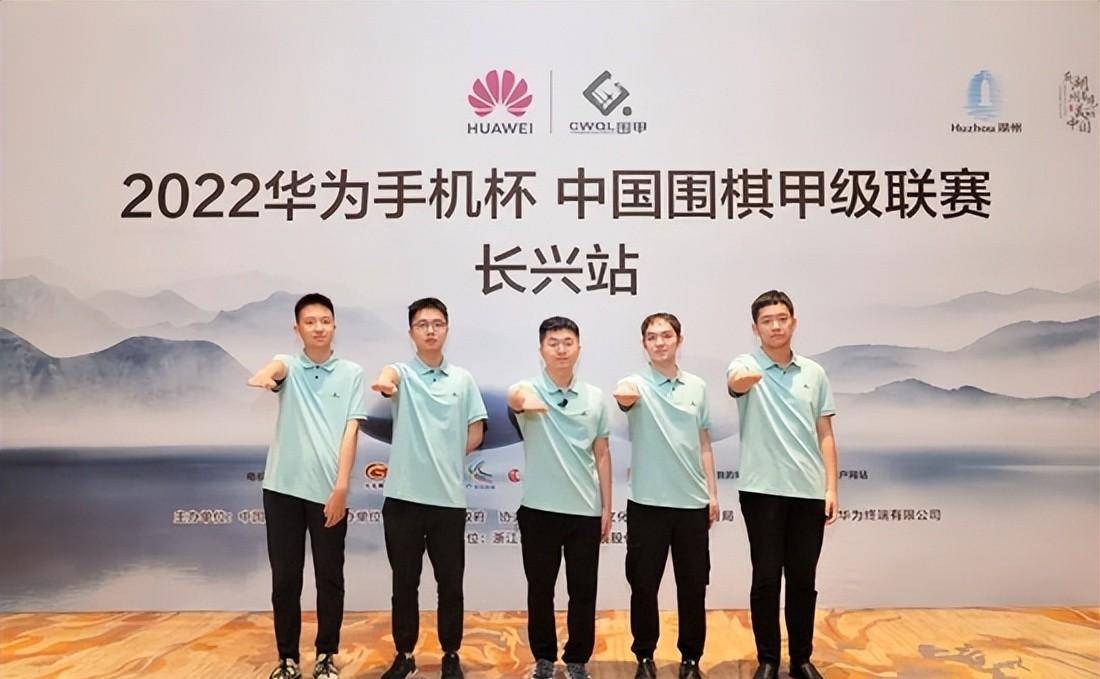 关于强强对决，谁主沉浮？的信息