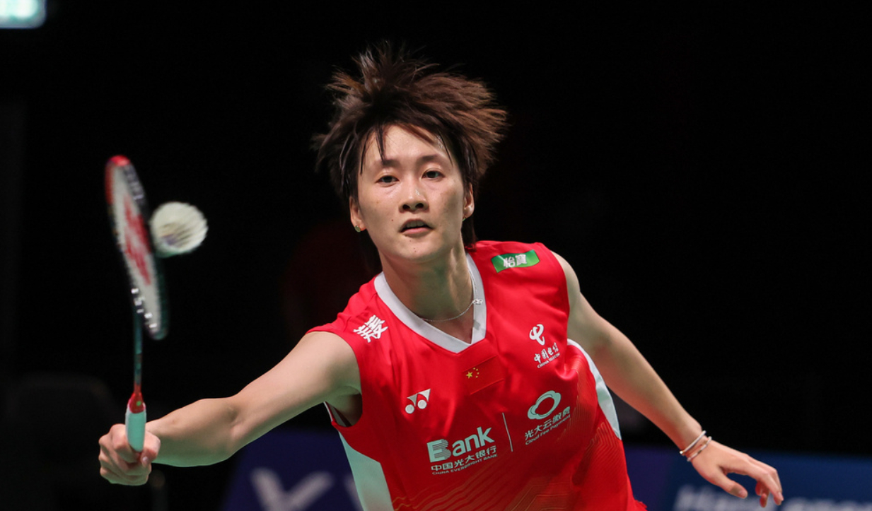 英格兰羽毛球队横扫马来西亚羽毛球队,辛杜统治全场的简单介绍 英格兰羽毛球队横扫马来西亚羽毛球队,辛杜统治全场的简单介绍