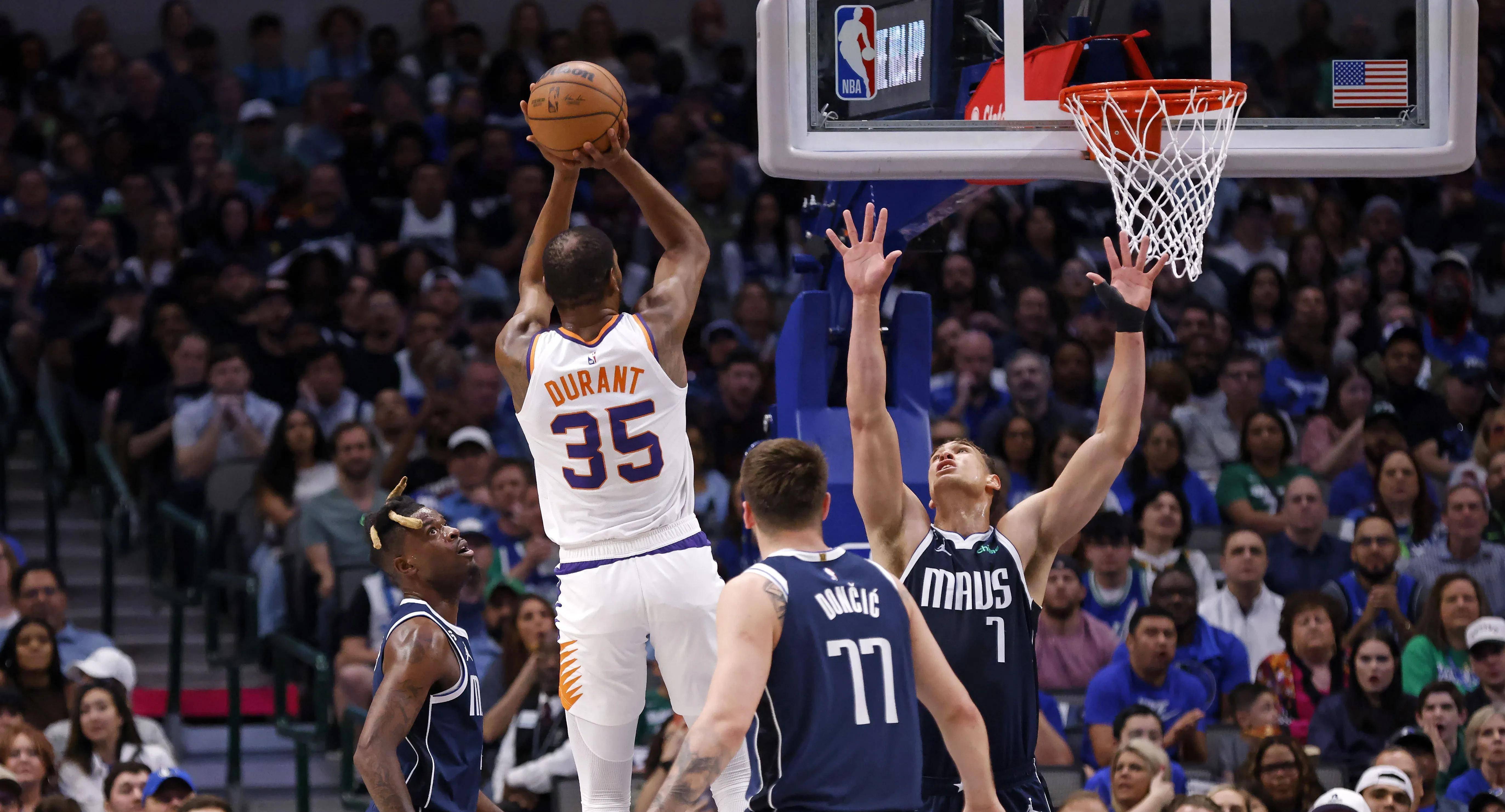 篮球赛事精彩瞬间盘点，年度回顾震撼登场