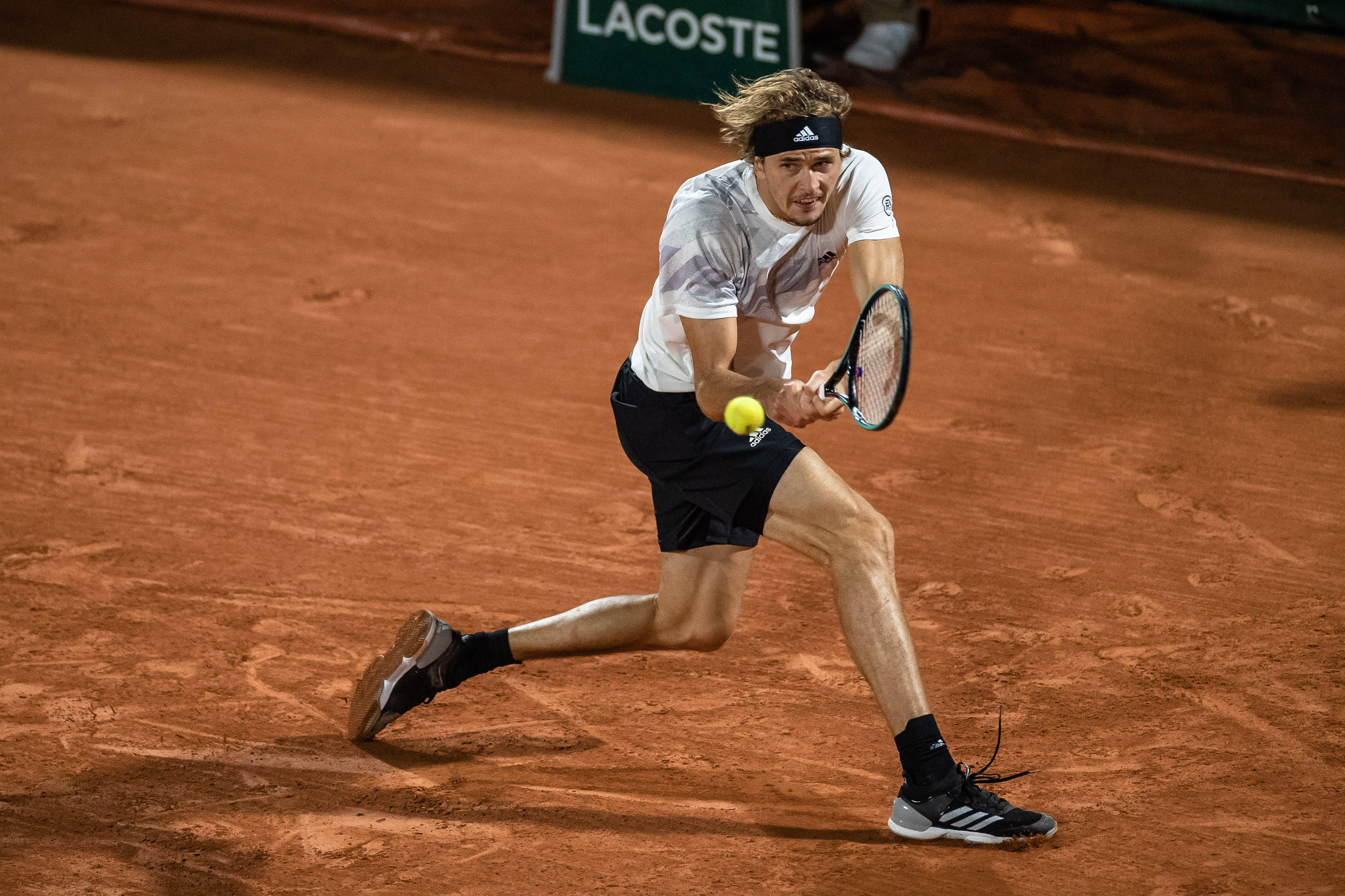 年终总决赛轻取澳网，兹维列夫惊艳四座的简单介绍